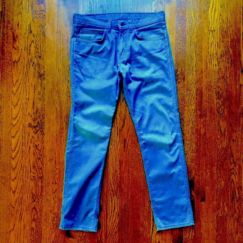 Levi’s 511 34x32 blue jeans